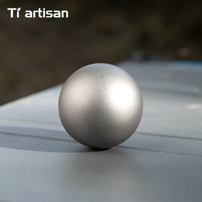 Tiartisan 40mm Titanium Ijsbal - Whiskey Stone Set recensie en prijs