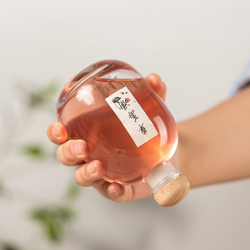 Lege glazen fles met schommeld - Wine Beer And Mead recensie en prijs